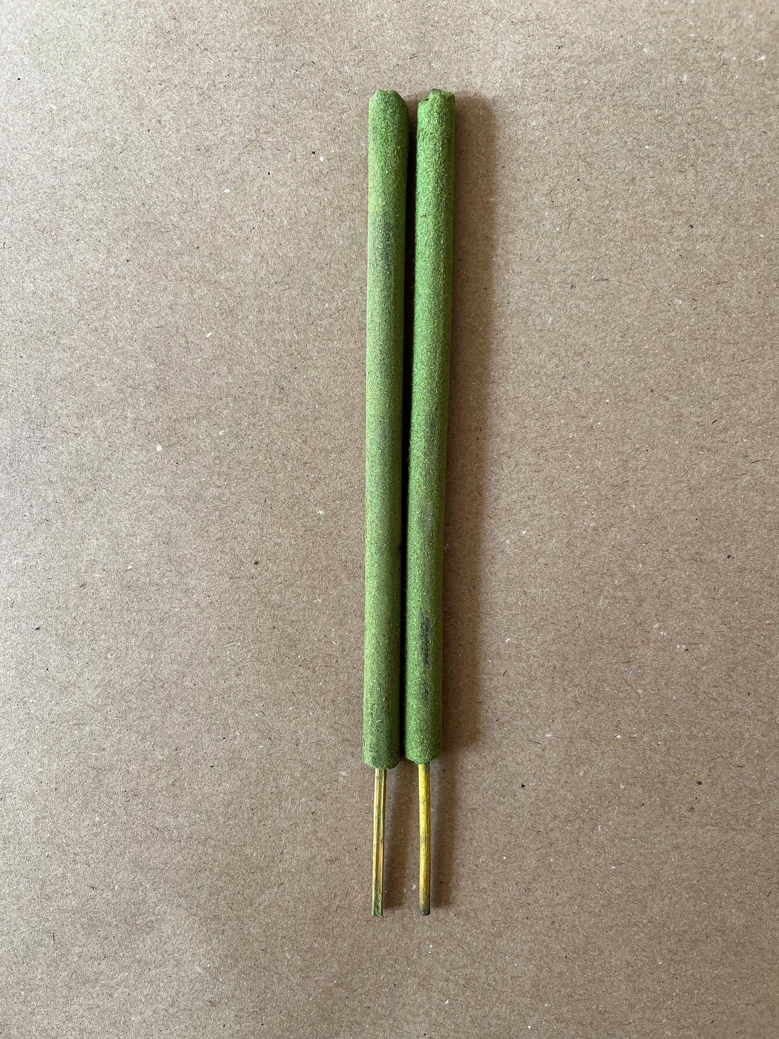 Floating Green Lotus Dragon | Incense Sticks by Everest Trader