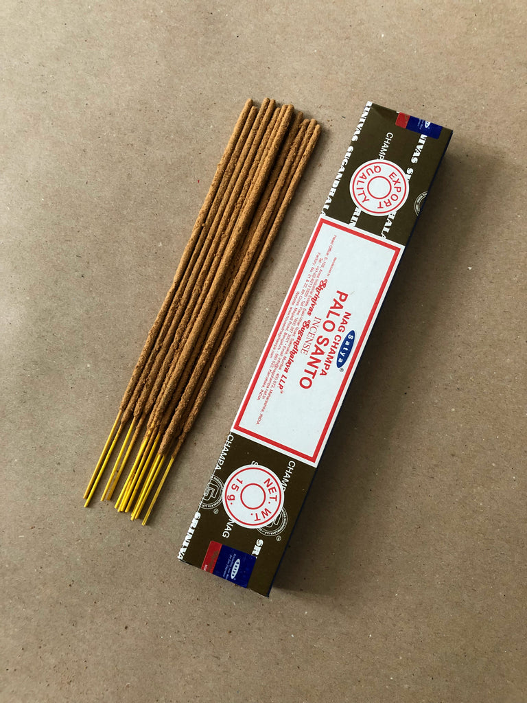 Bastoncini di Incenso Satya Nag Champa VFM - Palo Santo * Cartoleria Bastoncini di Incenso Satya Nag Champa VFM - Palo Santo * Cartoleria